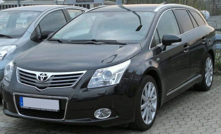 batteri till toyota avensis